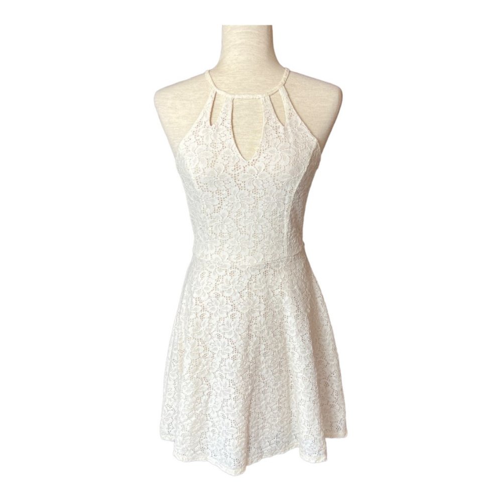 LOVE FIRE cream lace fit and flare cut out dress Size Small EUC